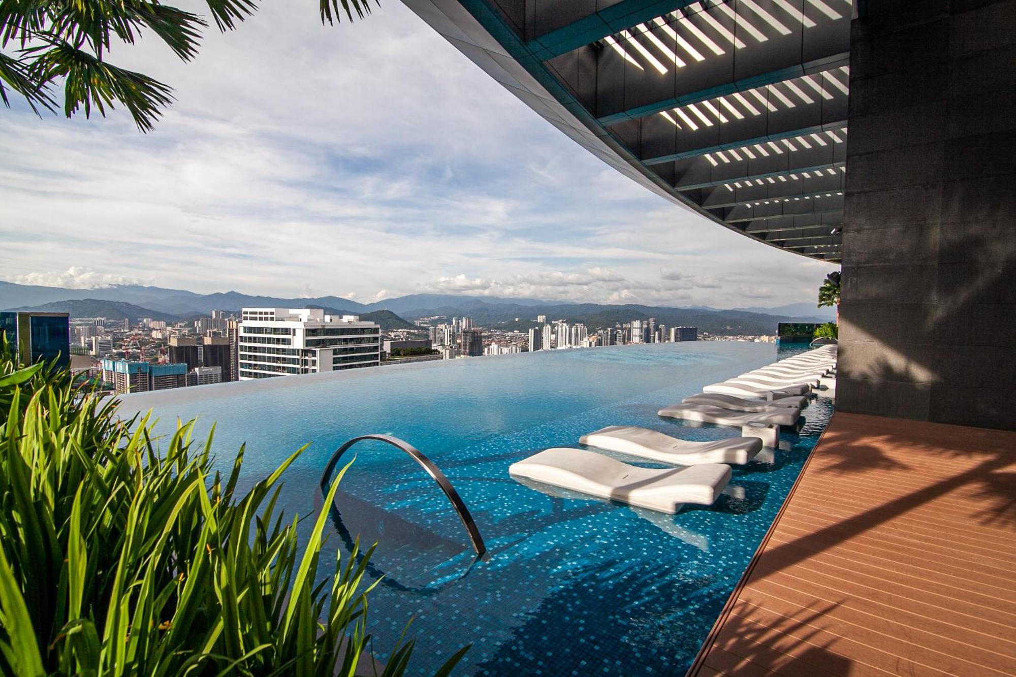 Eaton Residences Klcc By Plush Куала-Лумпур Экстерьер фото