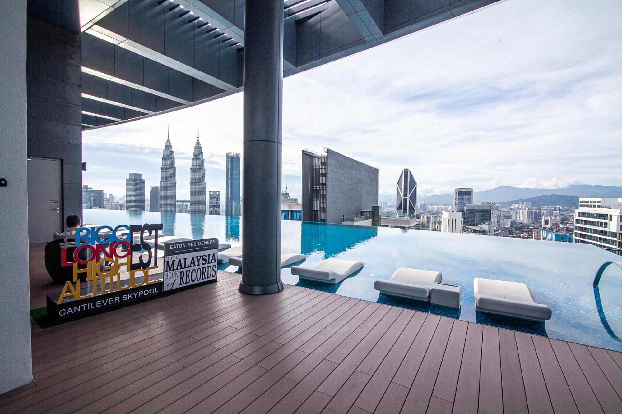 Eaton Residences Klcc By Plush Куала-Лумпур Экстерьер фото